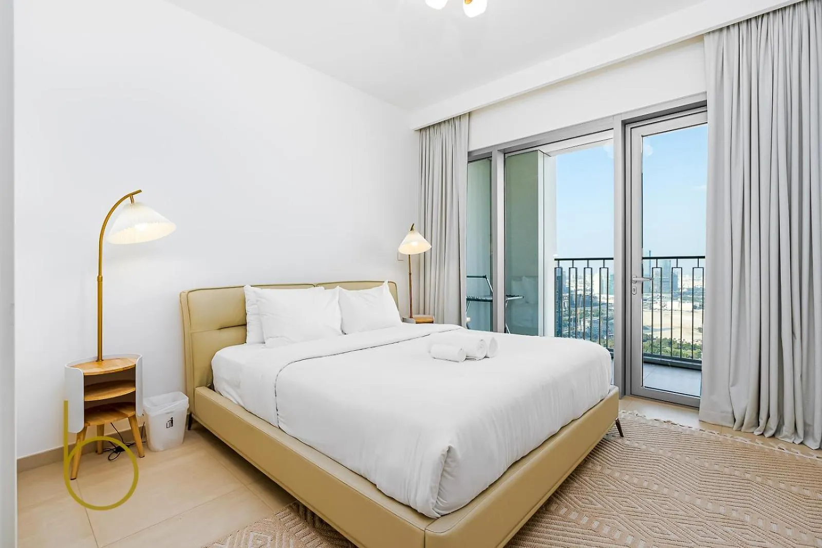 Daire Downtown Views - Burj Khalifa & Direct Mall Access Dubai